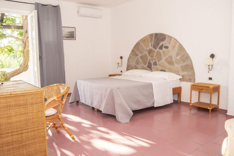 Forio di Ischia Hotel Punto Azzurro מראה חיצוני תמונה