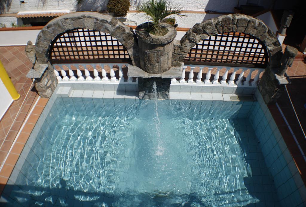 Forio di Ischia Hotel Punto Azzurro מראה חיצוני תמונה