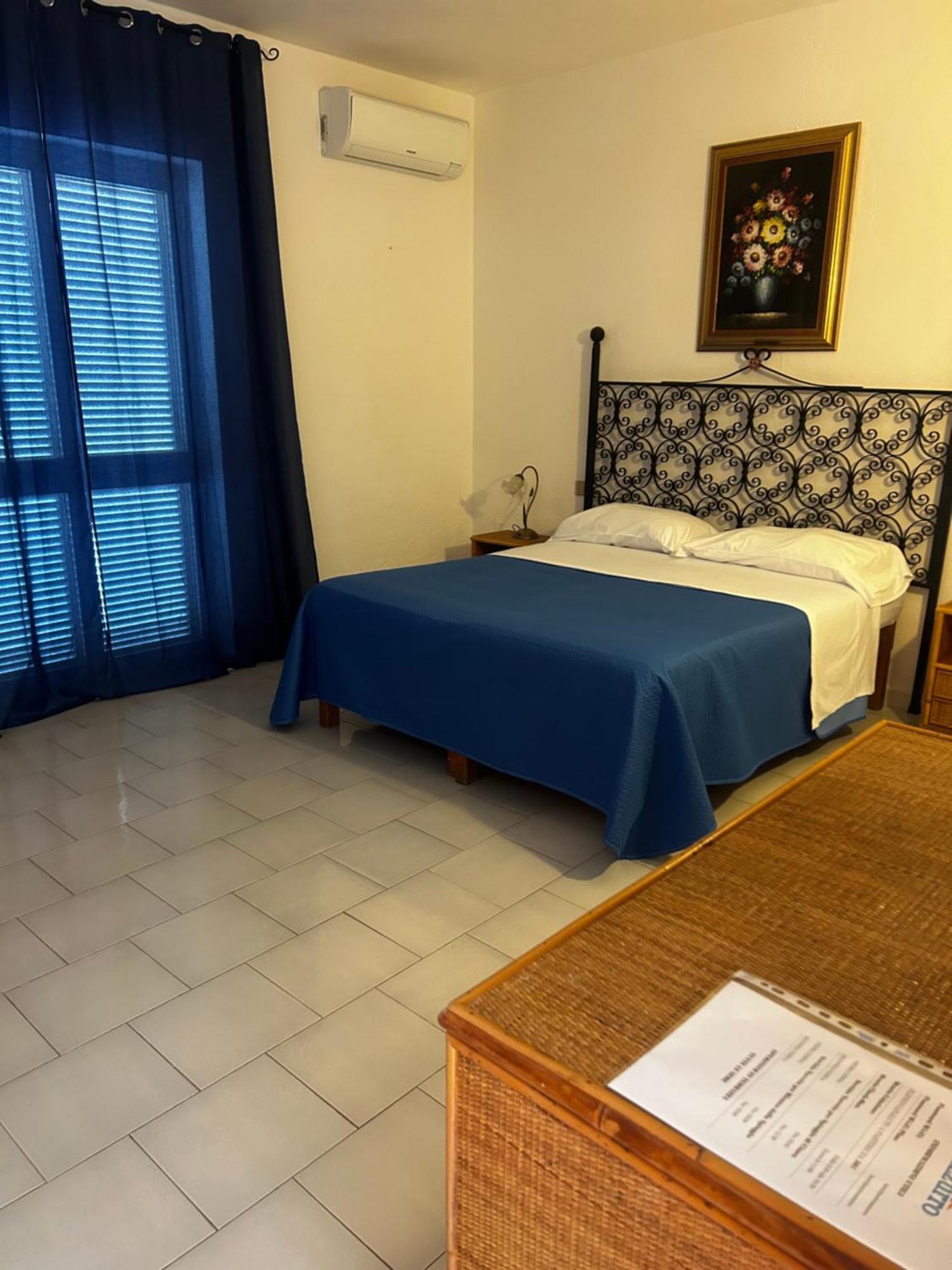 Forio di Ischia Hotel Punto Azzurro מראה חיצוני תמונה