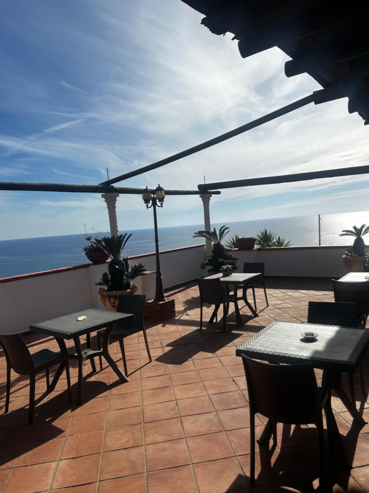 Forio di Ischia Hotel Punto Azzurro מראה חיצוני תמונה